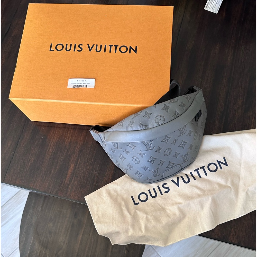 EUC Gray Leather, Black Strap, Louis Vuitton Bumbag
$1,900